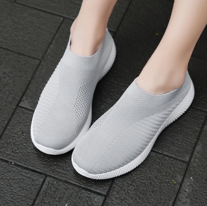 Bianca Women's Slip-On Vulcanized Sneakers