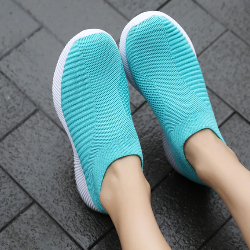 Bianca Women's Slip-On Vulcanized Sneakers