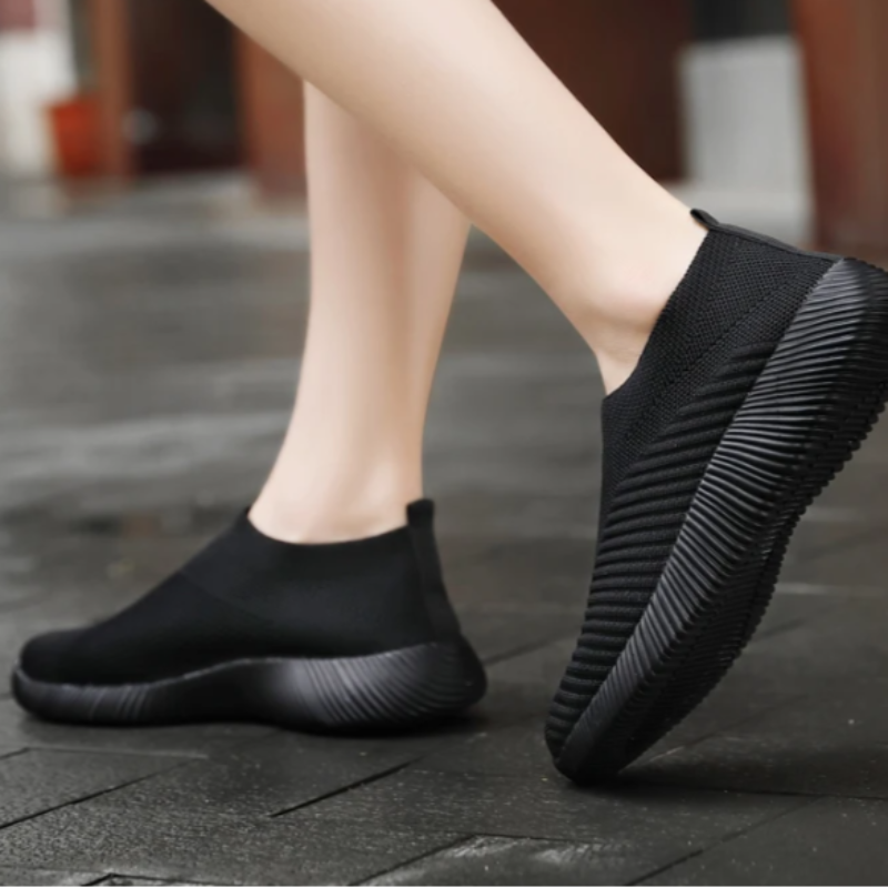 Bianca Women's Slip-On Vulcanized Sneakers