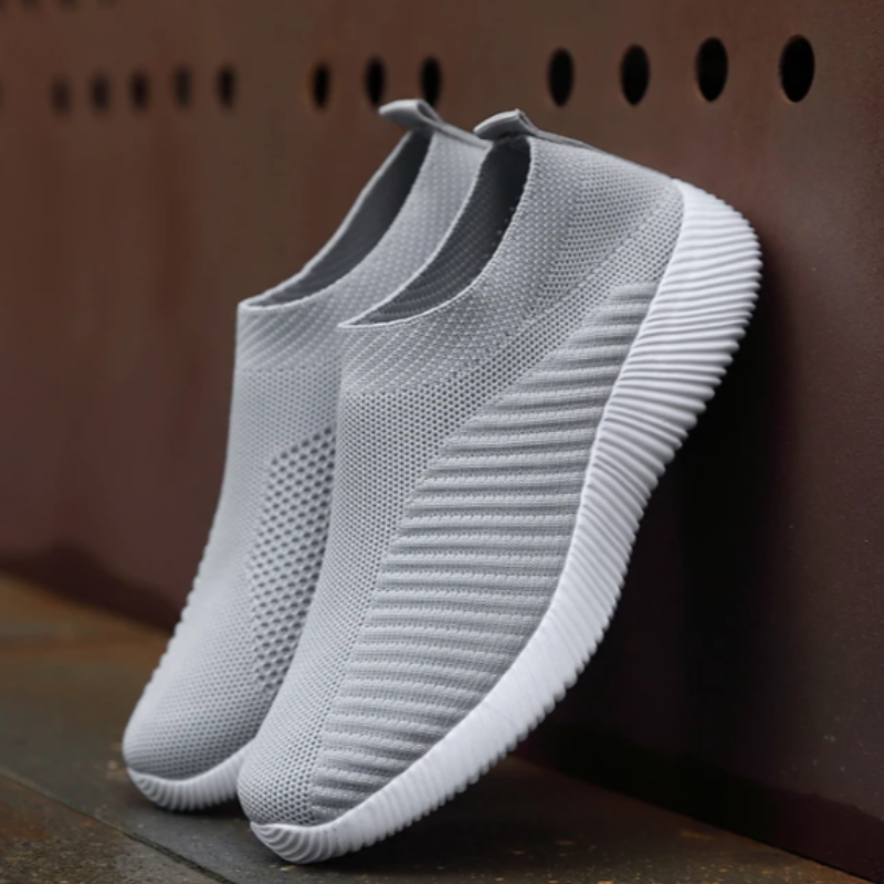 Bianca Women's Slip-On Vulcanized Sneakers