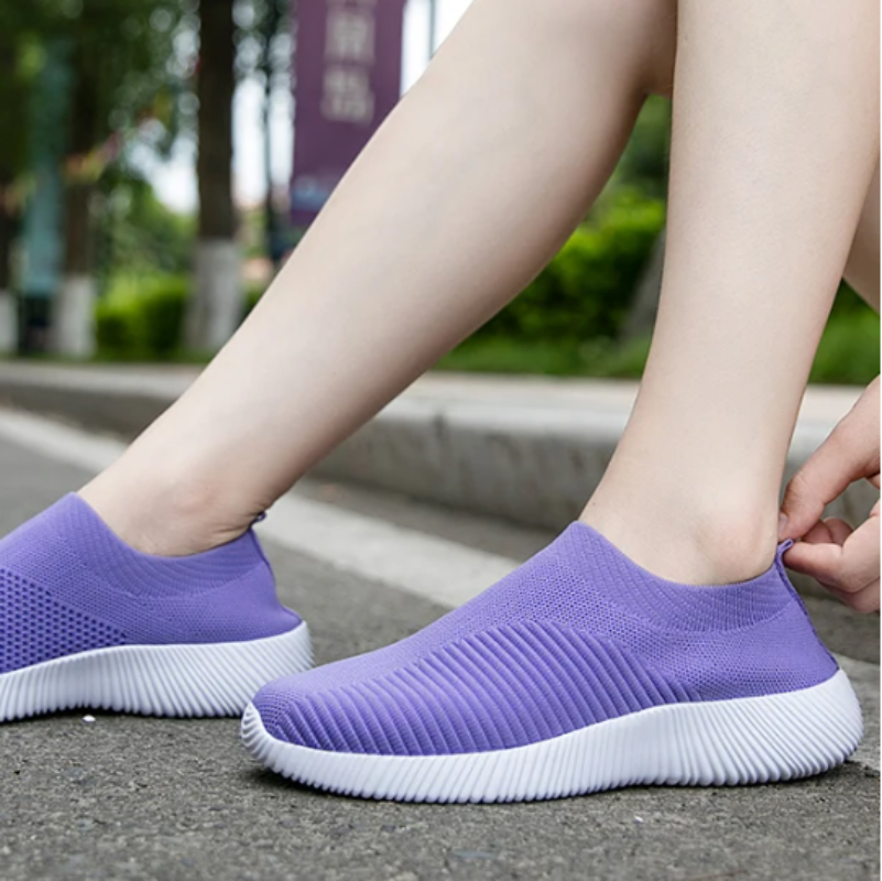 Bianca Women's Slip-On Vulcanized Sneakers