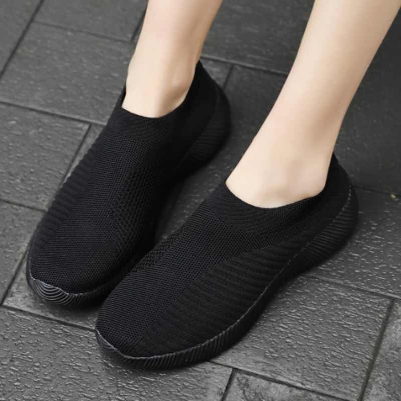 Bianca Women's Slip-On Vulcanized Sneakers