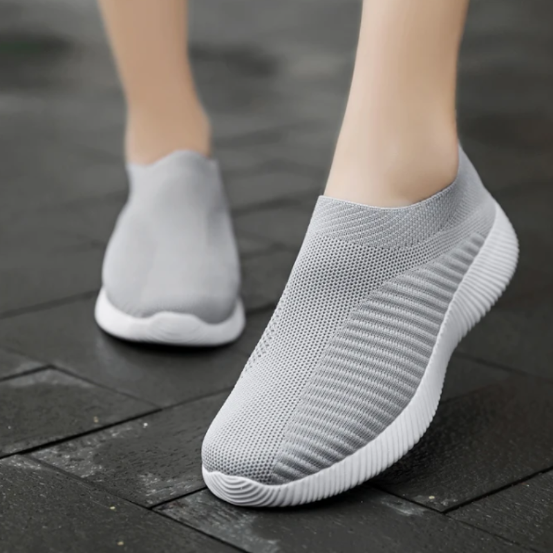 Bianca Women's Slip-On Vulcanized Sneakers